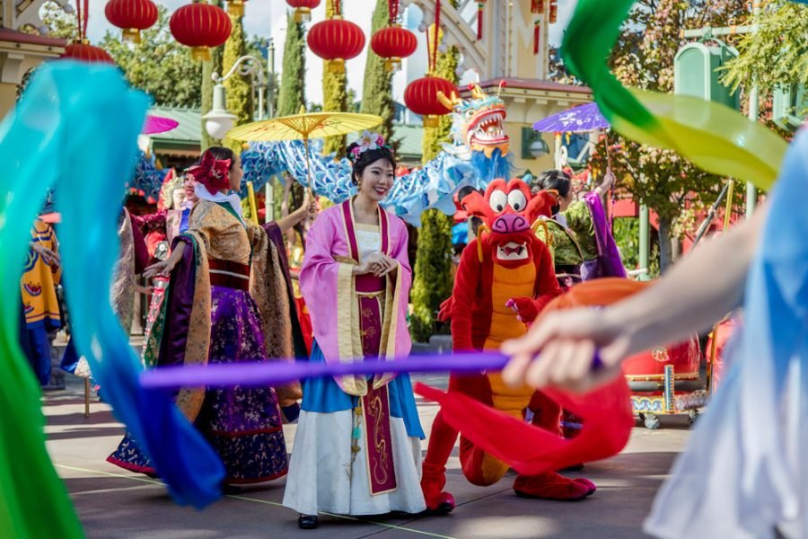 Mulan and Mushu in Lunar New Year parade